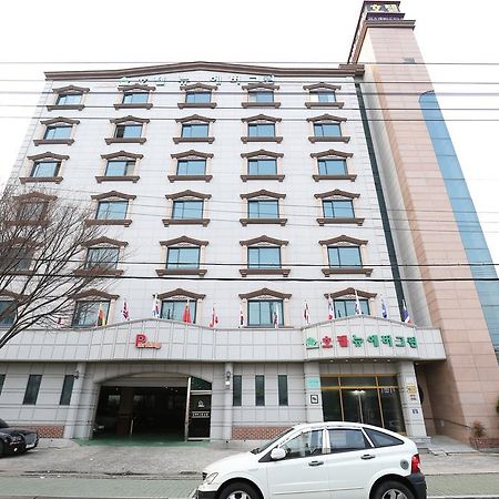 Hotel New Evergreen Mokpo Exteriör bild