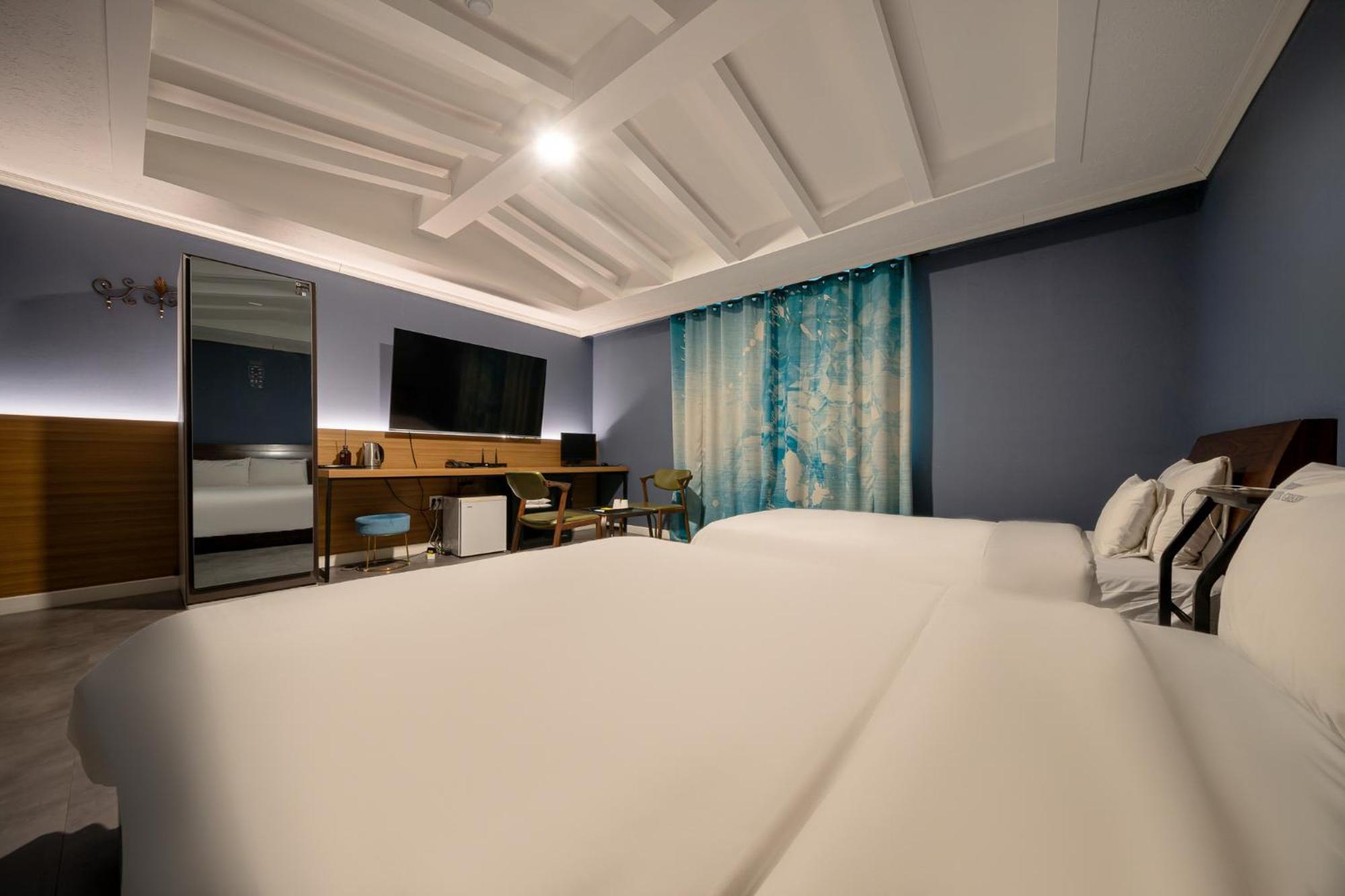 Hotel New Evergreen Mokpo Exteriör bild