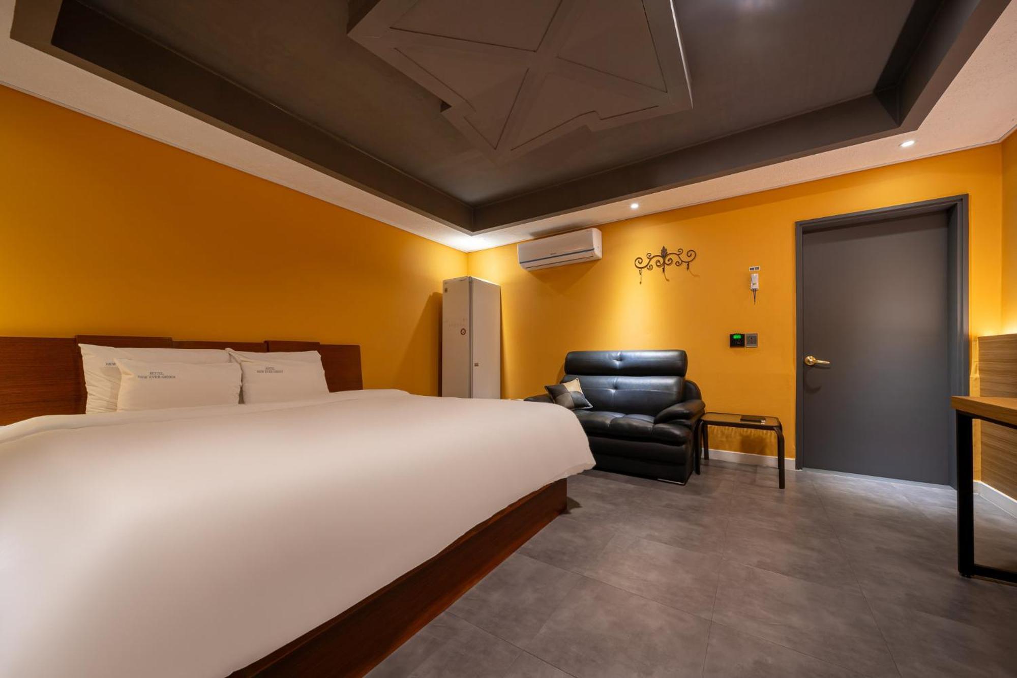 Hotel New Evergreen Mokpo Exteriör bild
